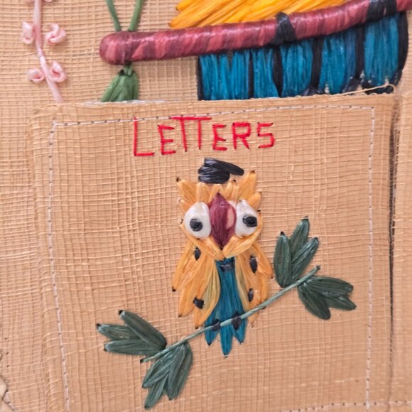 Vintage 1980s Woven Raffia Owl Wall Hanging Mail Sorter - Picture 2 of 6